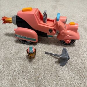 Paw Patrol Liberty Vehicle & Figure with Launcher